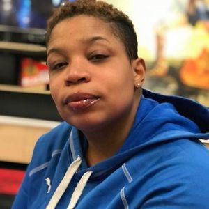 Meet your Posher, Candie